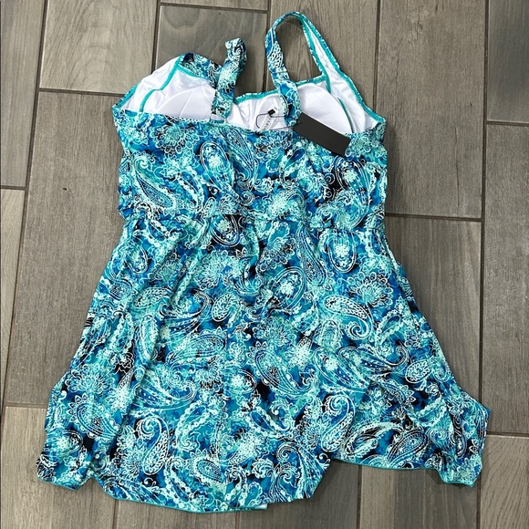 Tempt Me Blue Purple Foliage Swim Dress 1-Piece Size 16W NWT Adjustable Cups - Picture 6 of 7